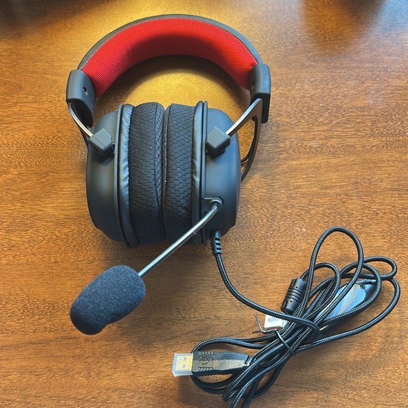 NWB Redragon Zues X Gaming Headset - Picture 7 of 9